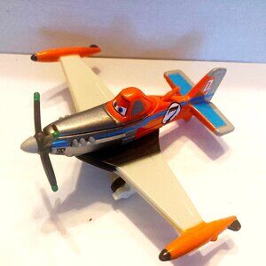 Disney Pixar Planes Dusty Fire and Rescue Plane Pontoons Diecast